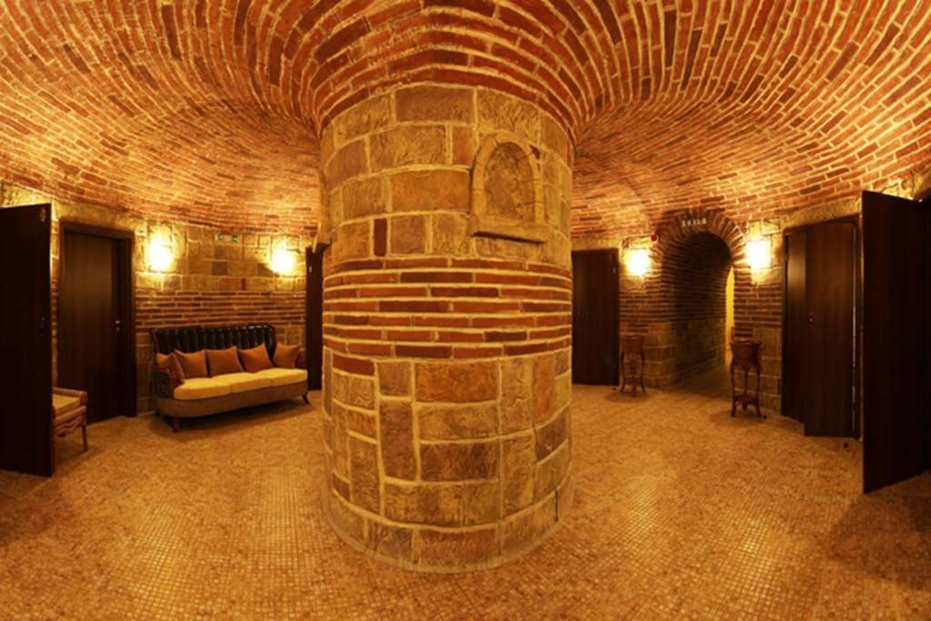 Generaator House Villa Aheloj Kültér fotó
