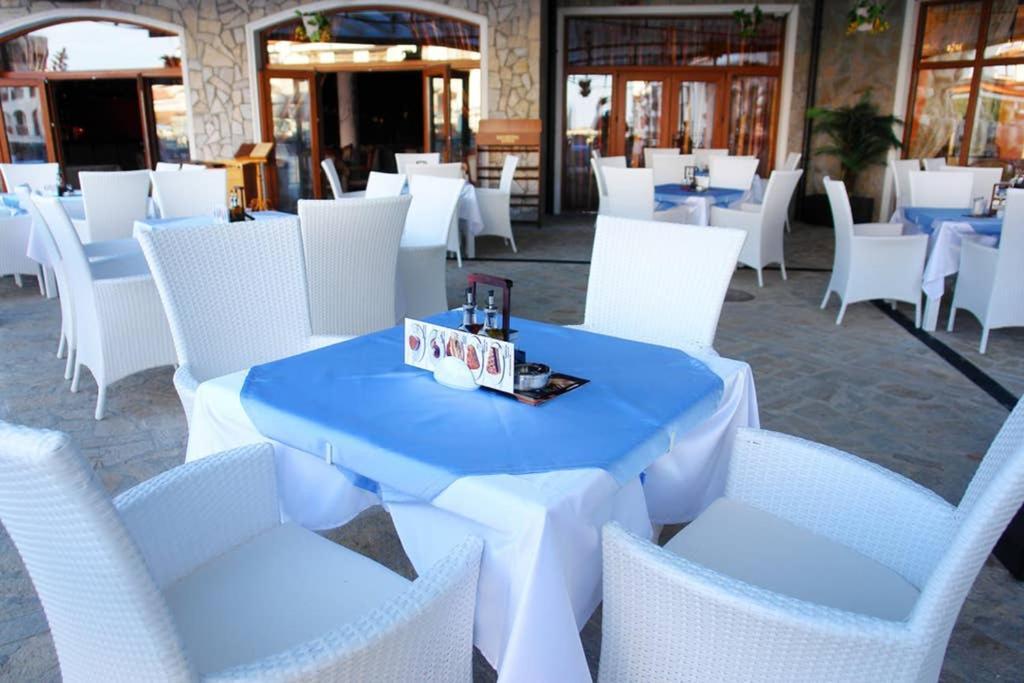 Generaator House Villa Aheloj Kültér fotó